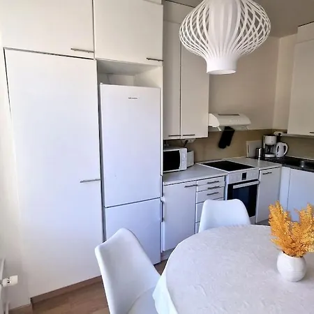 Ruths Salmi קובולה